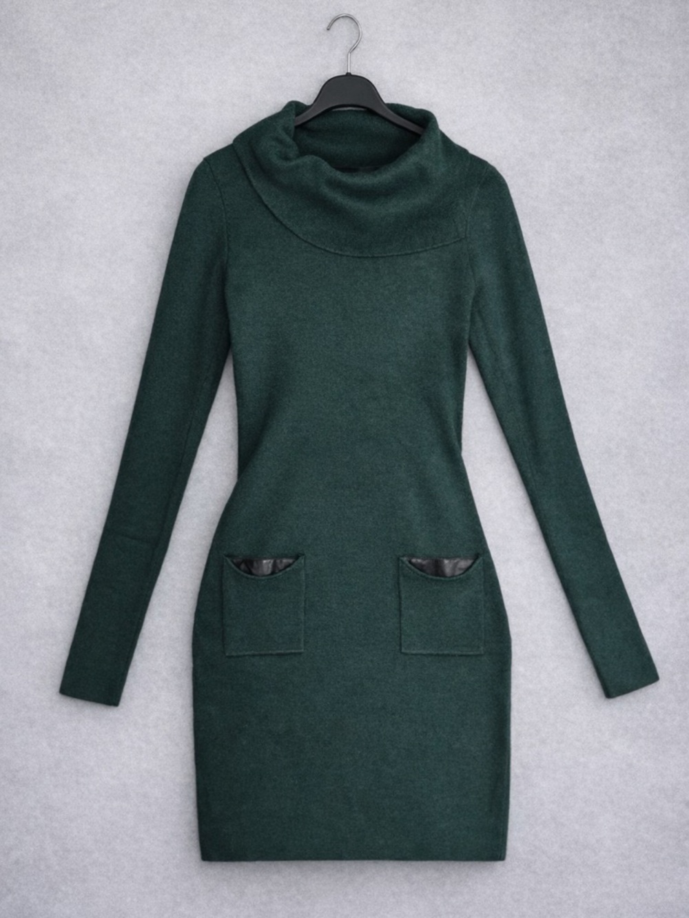 Fortune + Ivy Green Sweater Dress Medium NWT Cowl Neck Pockets